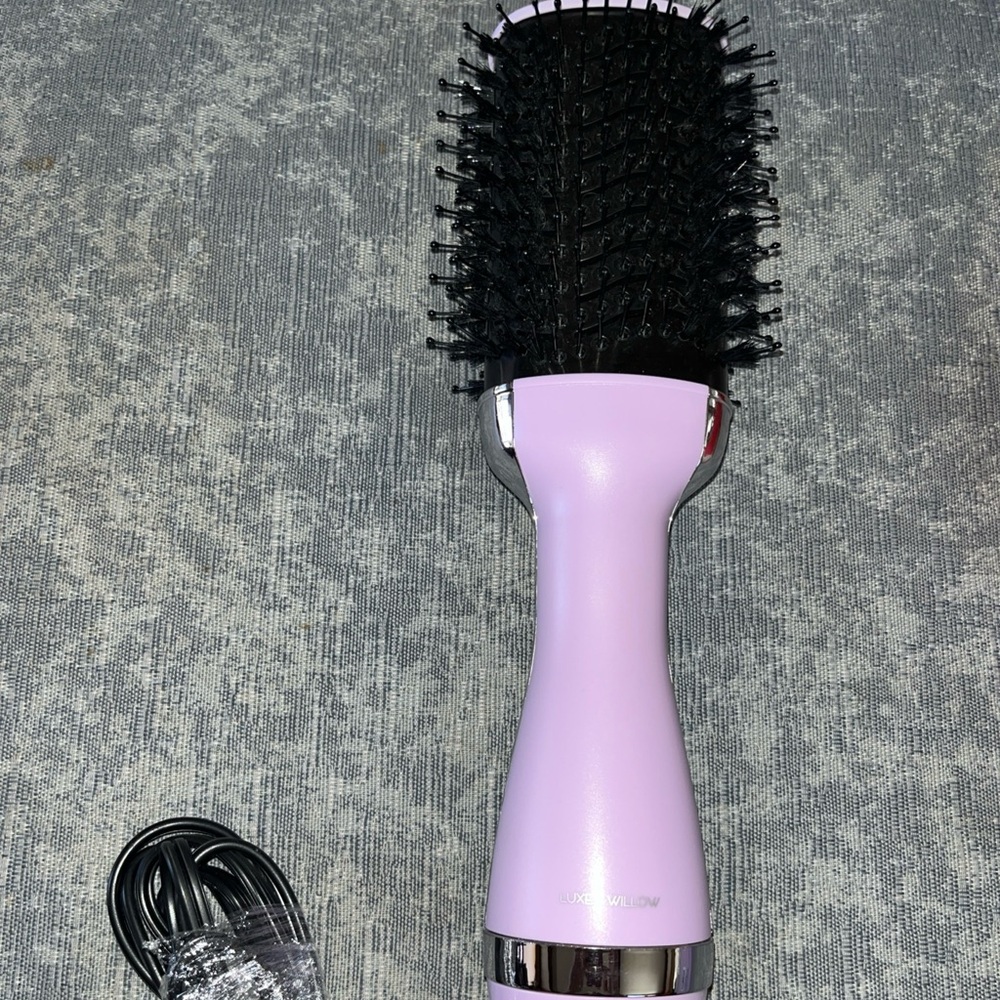 Luxe + Willow Limited Edition Rush Hair Blow Dryer Brush Blow Dry & Style